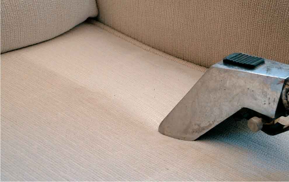 Limpeza de sofá - Higienizando estofados upholstery cleaning
